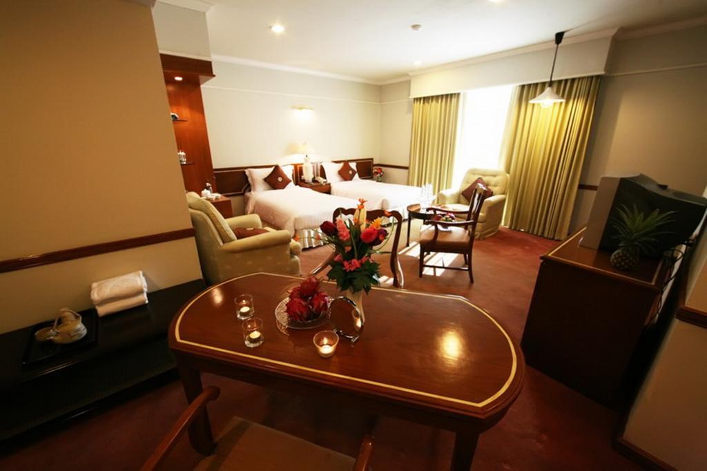 Poipet Grand Diamond City Hotel & Casino מראה חיצוני תמונה