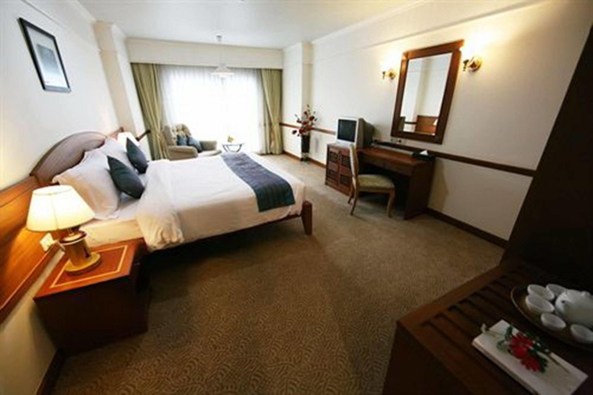Poipet Grand Diamond City Hotel & Casino מראה חיצוני תמונה