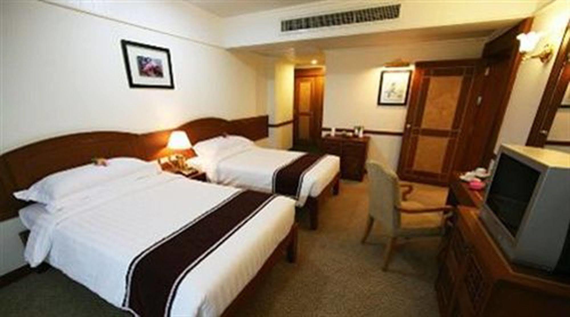 Poipet Grand Diamond City Hotel & Casino מראה חיצוני תמונה